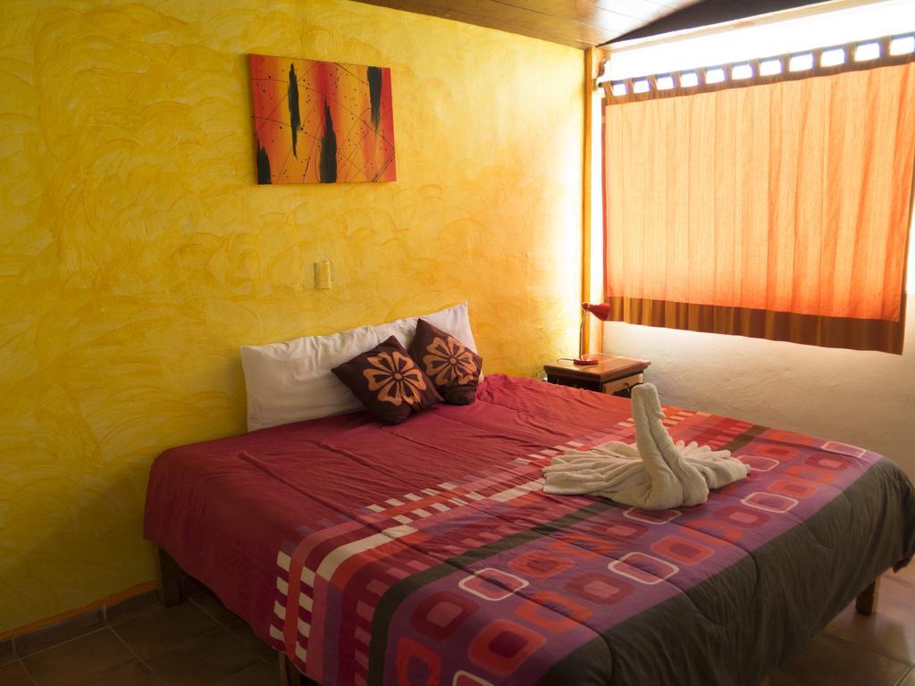 Hotel El Hormiguero Playa del Carmen Chambre photo