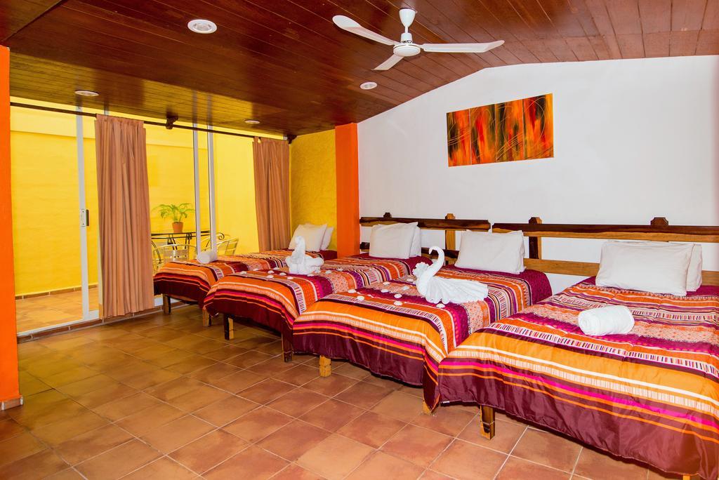 Hotel El Hormiguero Playa del Carmen Extérieur photo