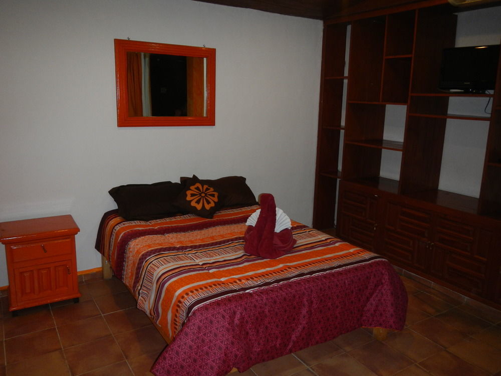 Hotel El Hormiguero Playa del Carmen Extérieur photo
