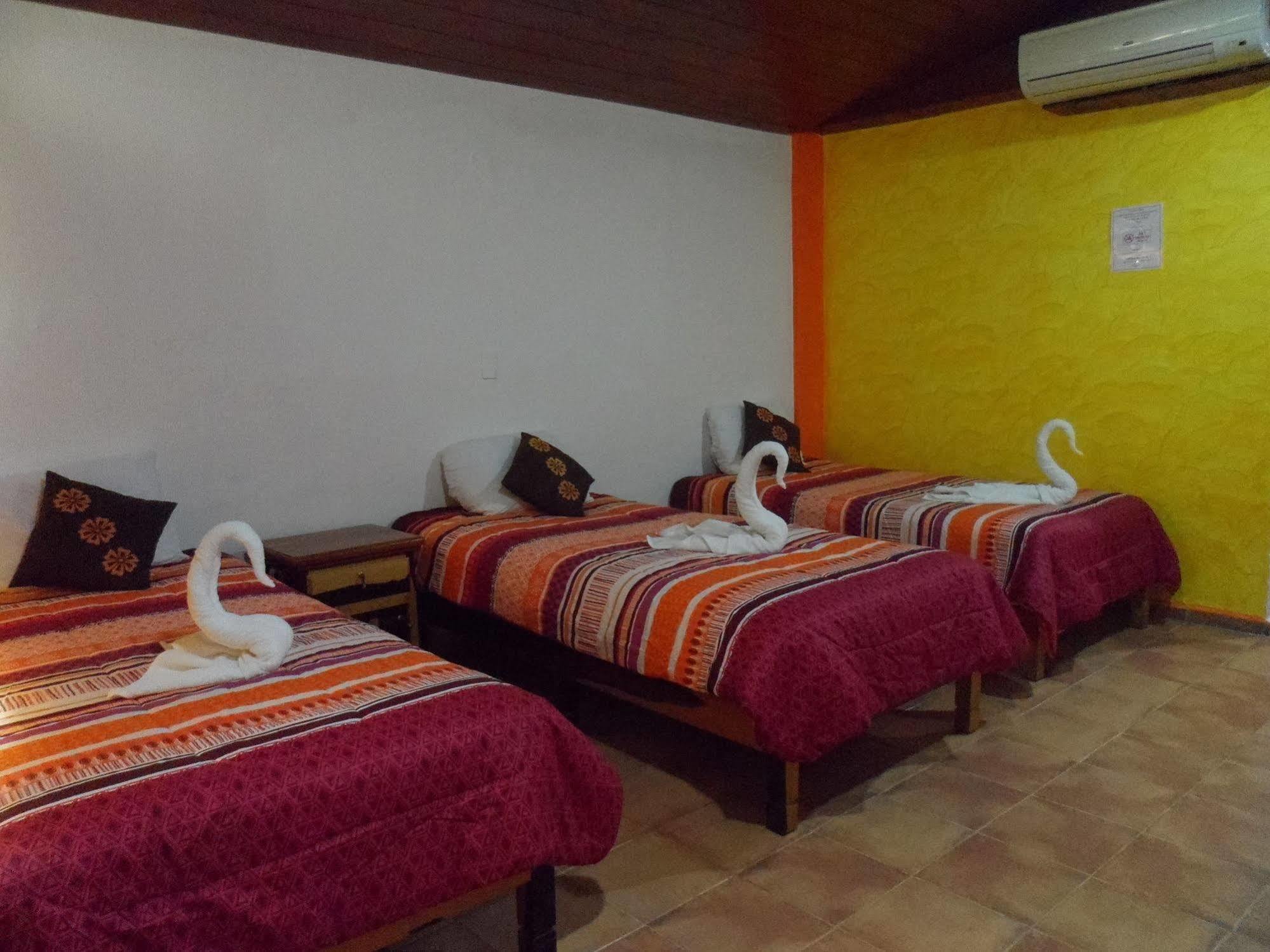 Hotel El Hormiguero Playa del Carmen Extérieur photo