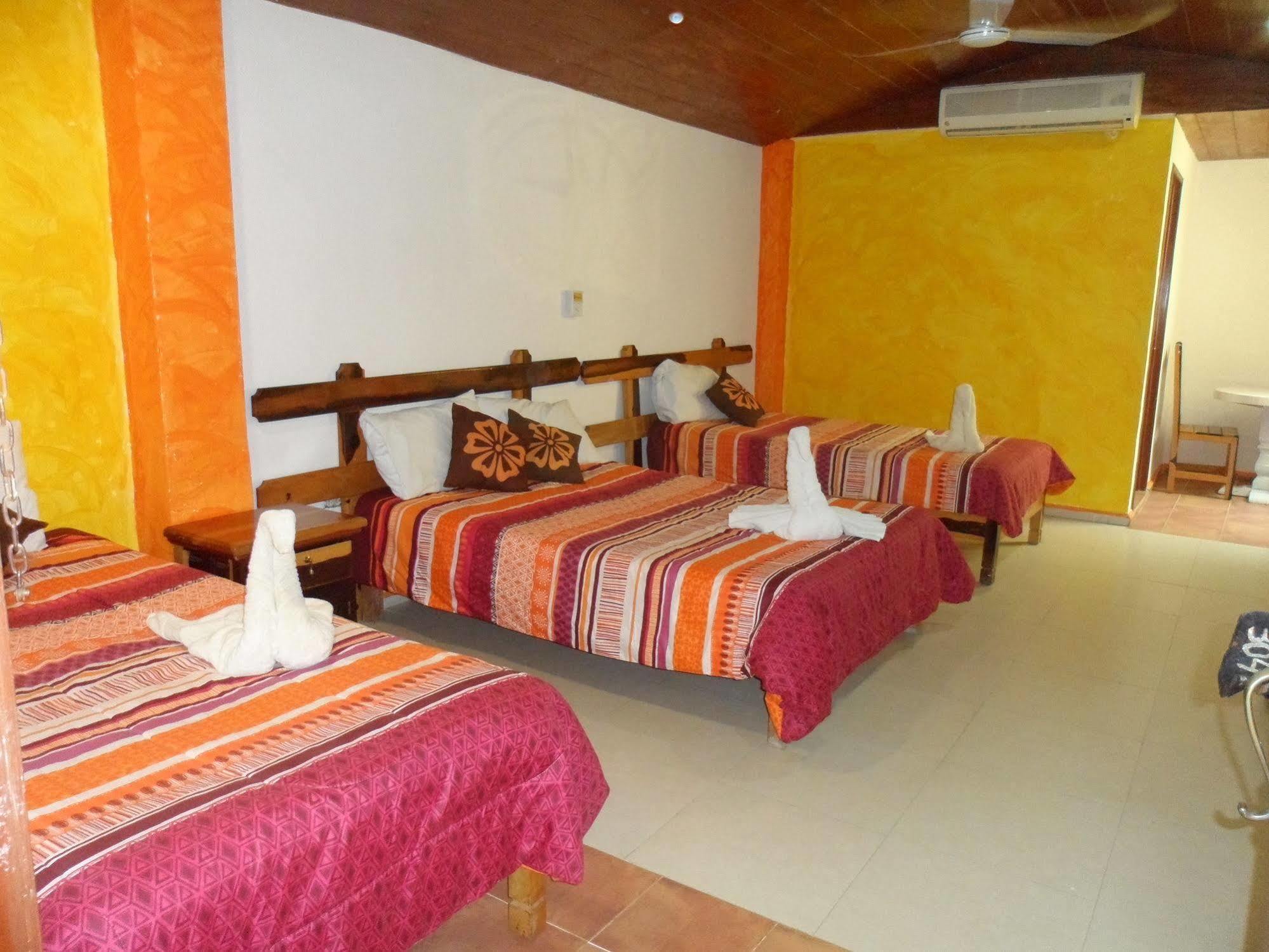 Hotel El Hormiguero Playa del Carmen Extérieur photo